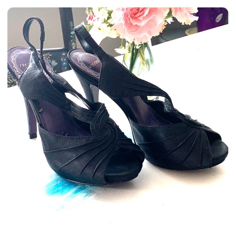 Vigoss black satin sling back pumps